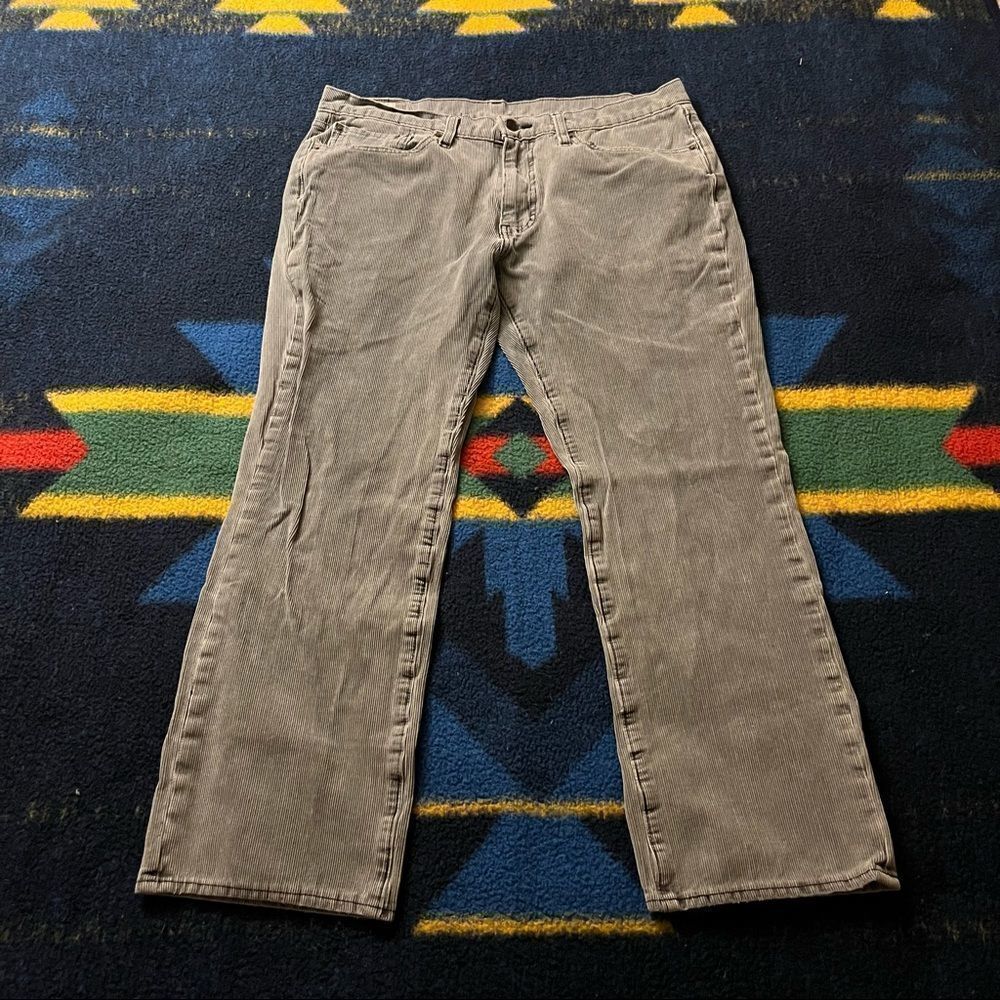Levi’s White Tab Premium Line 514 Big E Corduroys (36 x 27.5)